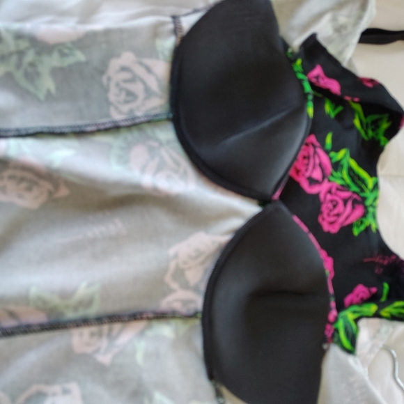 Betsey Johnson Pink Rose Push Up Bra Top S - Picture 6 of 10
